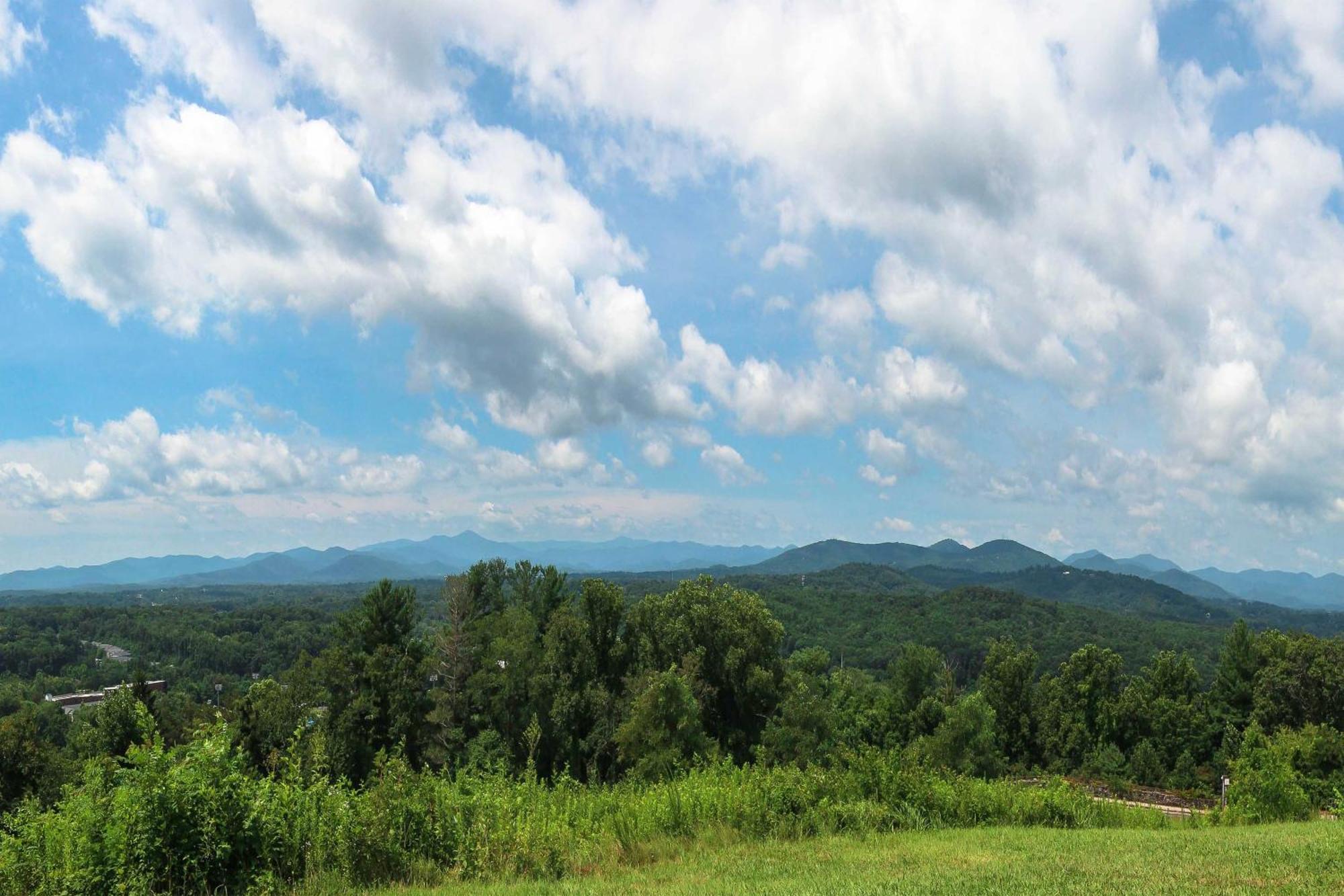 Contemporary Asheville Home With Panoramic Views! 外观 照片